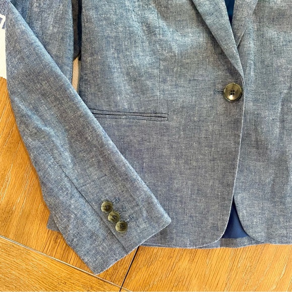 Ann Taylor Factory Linen Blazer, Size 2 - Picture 3 of 5